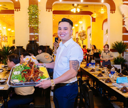 Ảnh 5: Đặc sản của quán: chồn hương hấp sả